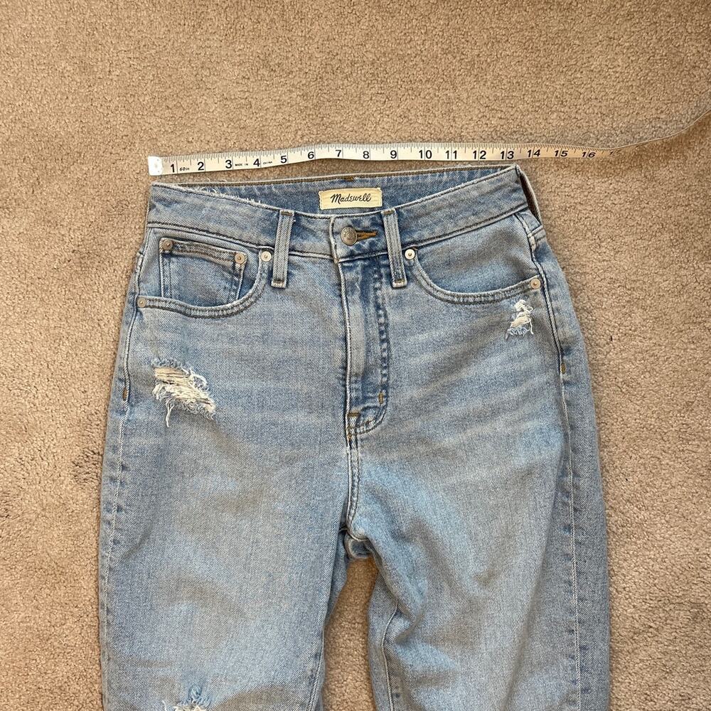 Madewell The Curvy Mom Jean Size 26 Light Wash Straight Distressed High Rise - Picture 6 of 8